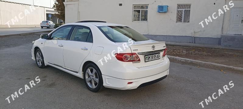 Toyota Corolla 2013 - 195 000 TMT - Aşgabat - img 4