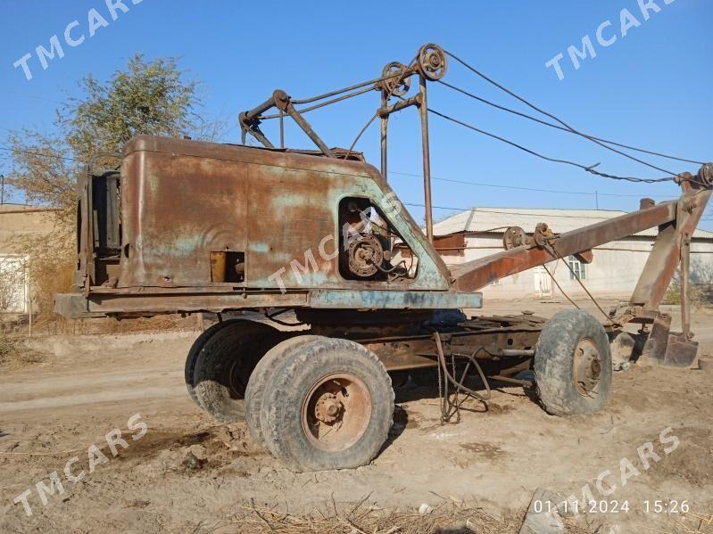 MTZ 80 1980 - 30 000 TMT - Boldumsaz - img 3