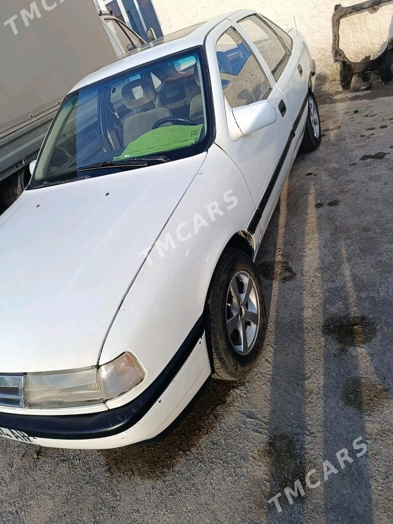 Opel Vectra 1992 - 22 000 TMT - 10 мкр - img 5