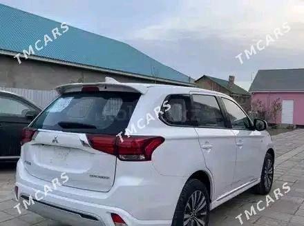 Mitsubishi Outlander 2022 - 360 000 TMT - Balkanabat - img 3