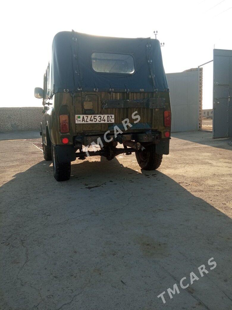 UAZ 469 1984 - 22 000 TMT - Гурбансолтан Едже - img 5