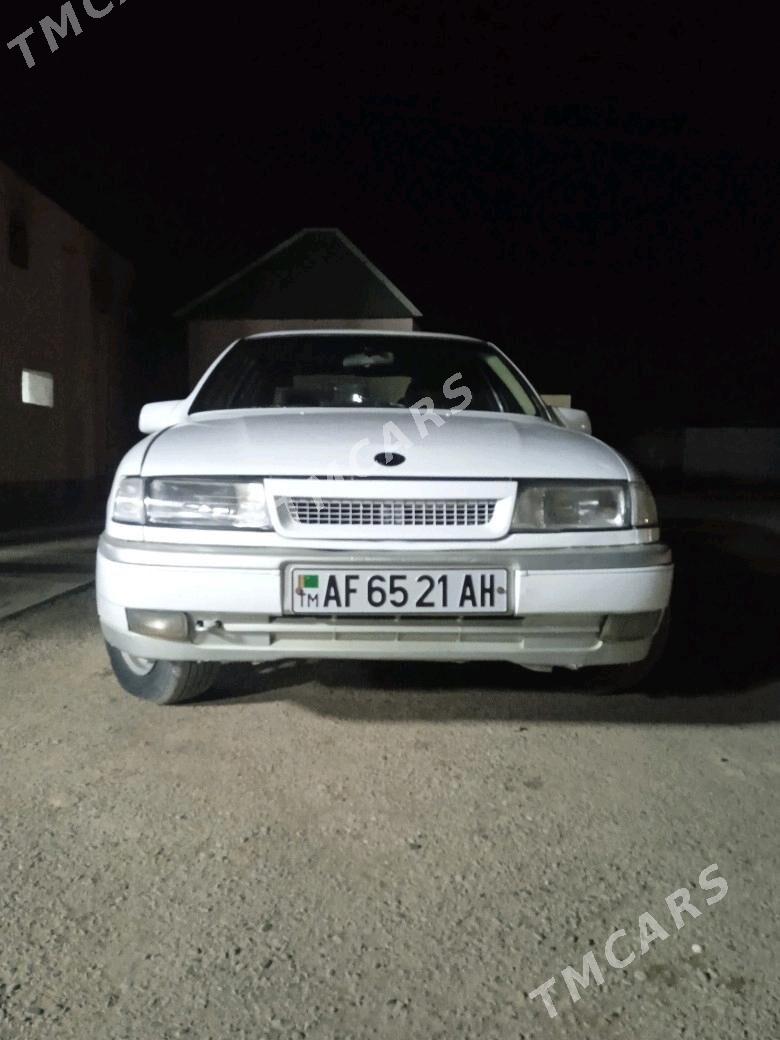 Opel Vectra 1991 - 20 000 TMT - Tejen - img 2