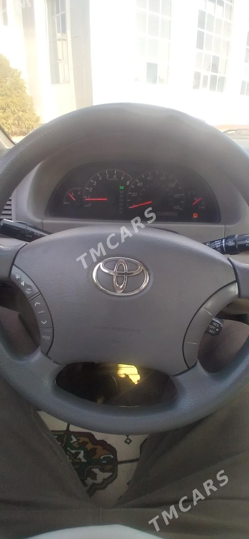 Toyota Camry 2005 - 130 000 TMT - Farap - img 6