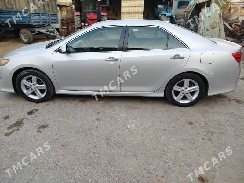 Toyota Camry 2012 - 210 000 TMT - Murgap - img 2