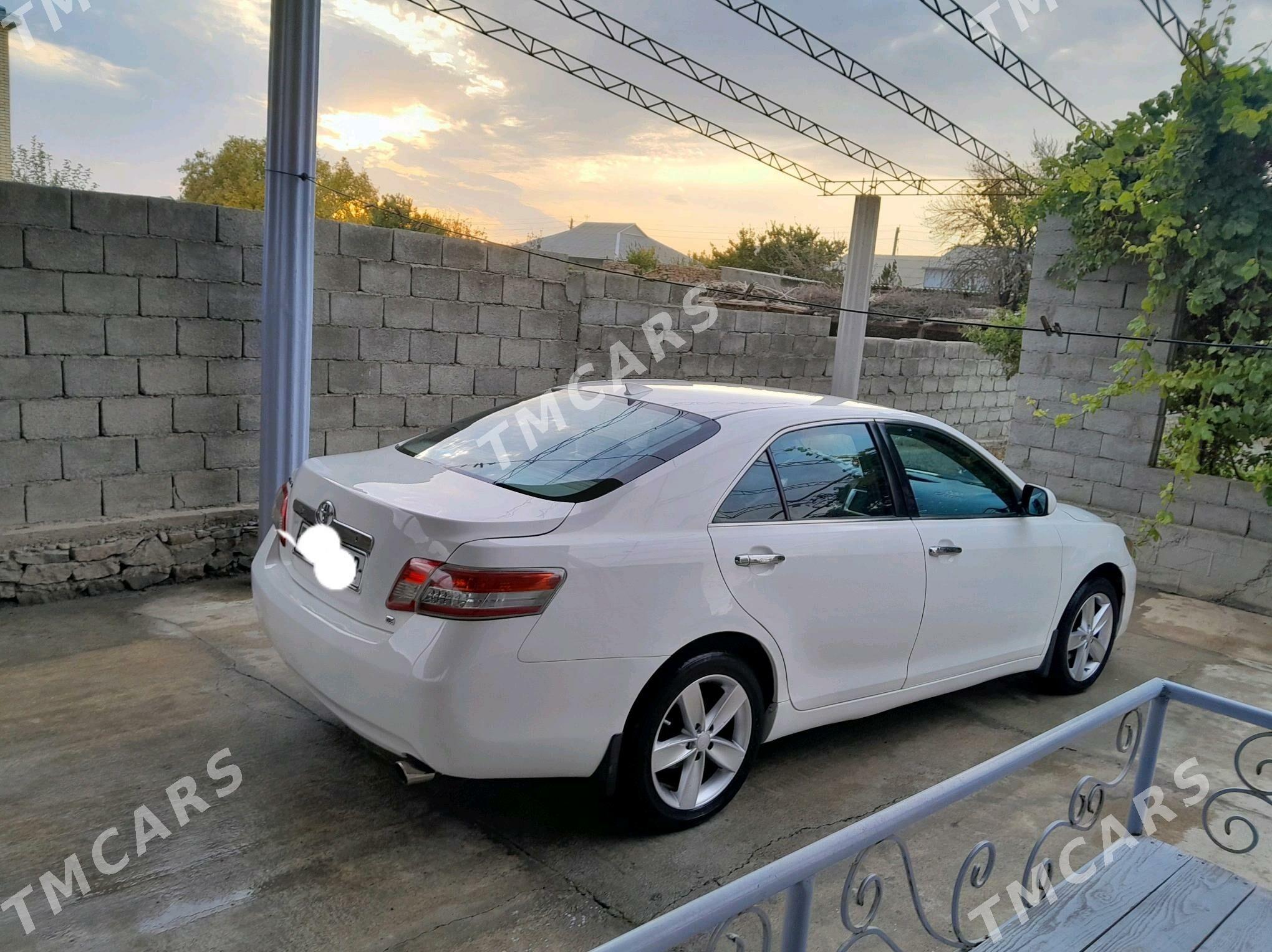 Toyota Camry 2010 - 127 000 TMT - Койтендаг - img 7