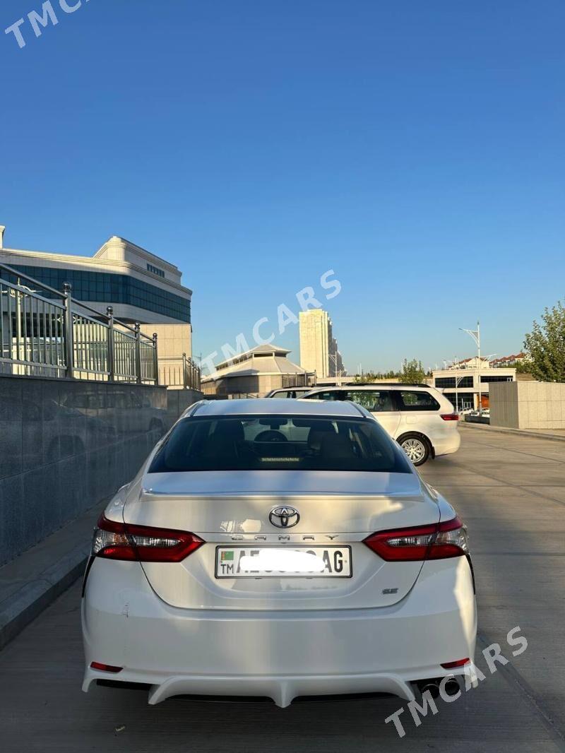 Toyota Camry 2018 - 329 000 TMT - Ашхабад - img 2