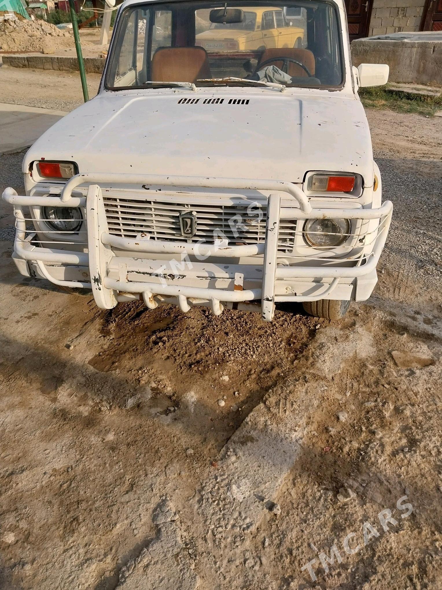 Lada Niva 1980 - 10 000 TMT - Ýaşlyk - img 2