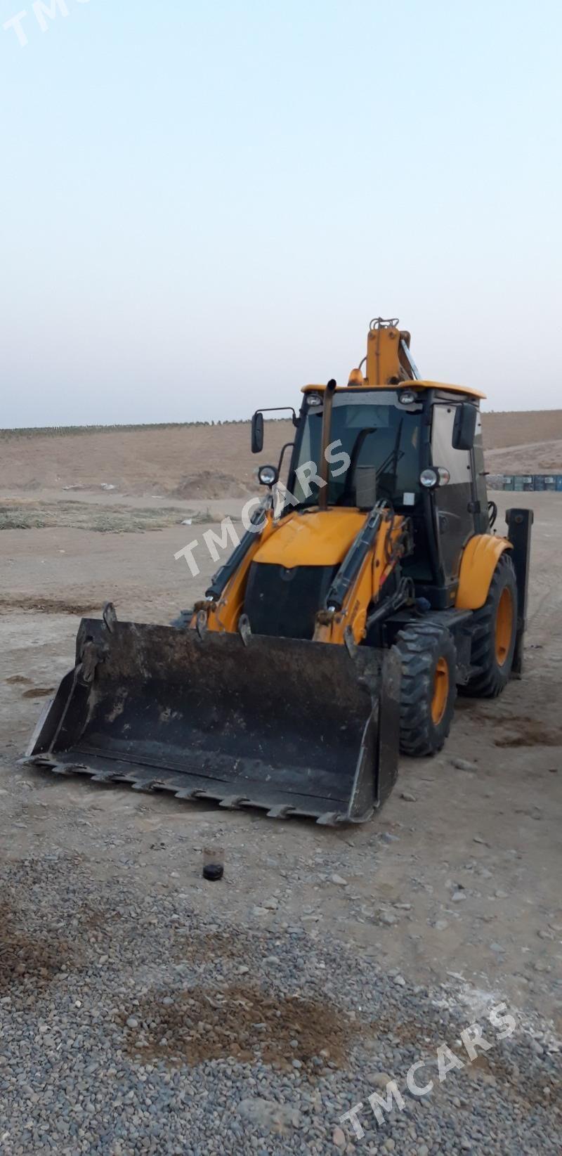 JCB 3CX Compact 2013 - 455 000 TMT - Кака - img 2