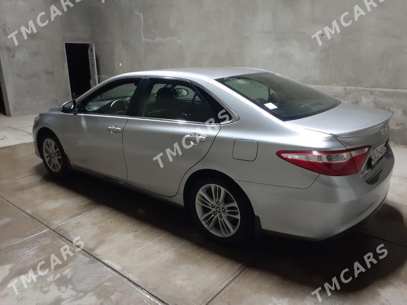 Toyota Camry 2017 - 260 000 TMT - Köneürgenç - img 3