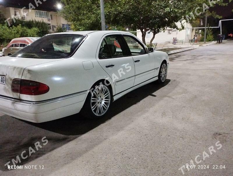 Mercedes-Benz E320 2001 - 100 000 TMT - Ашхабад - img 3