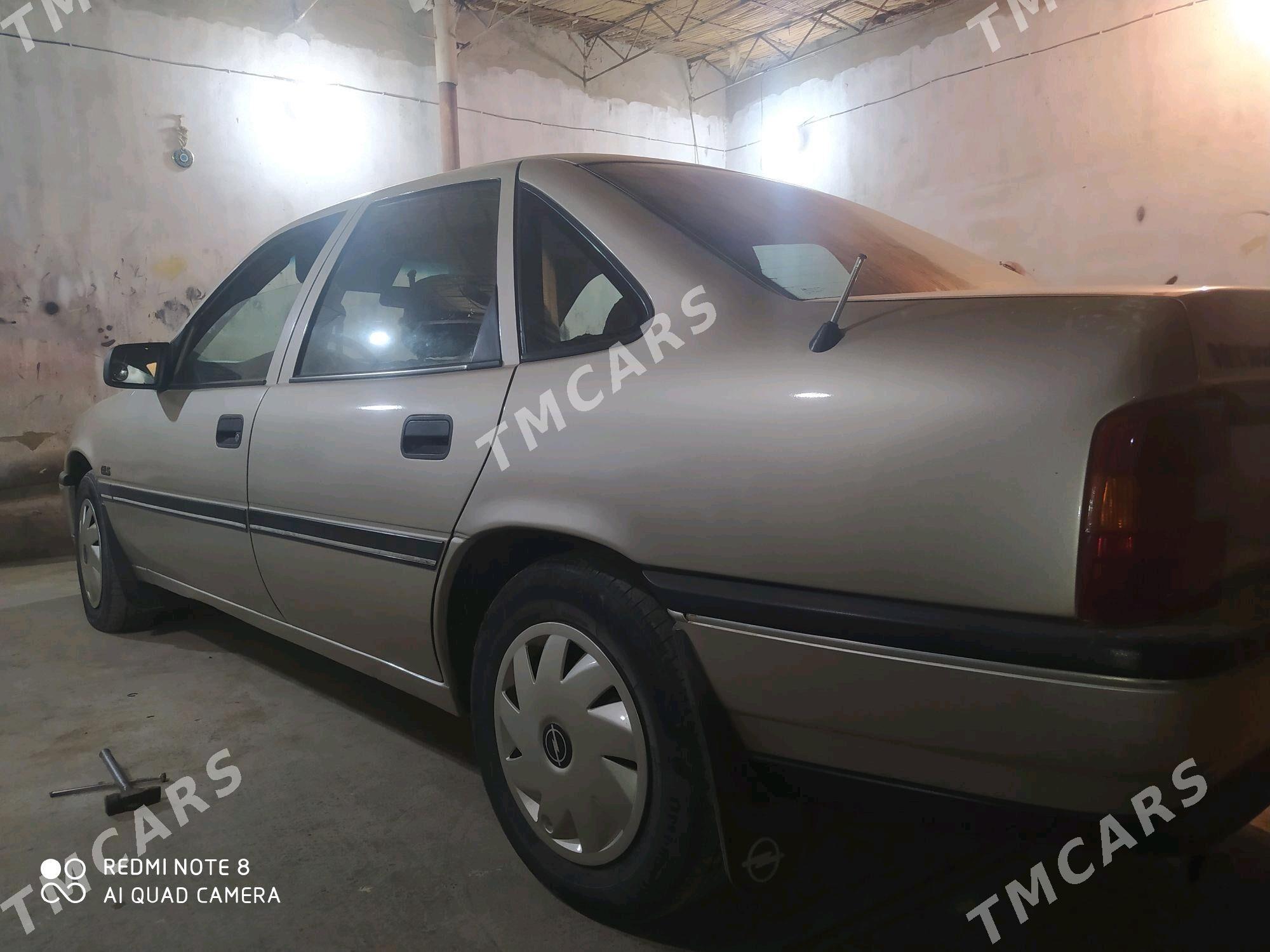 Opel Vectra 1992 - 40 000 TMT - Mary - img 9