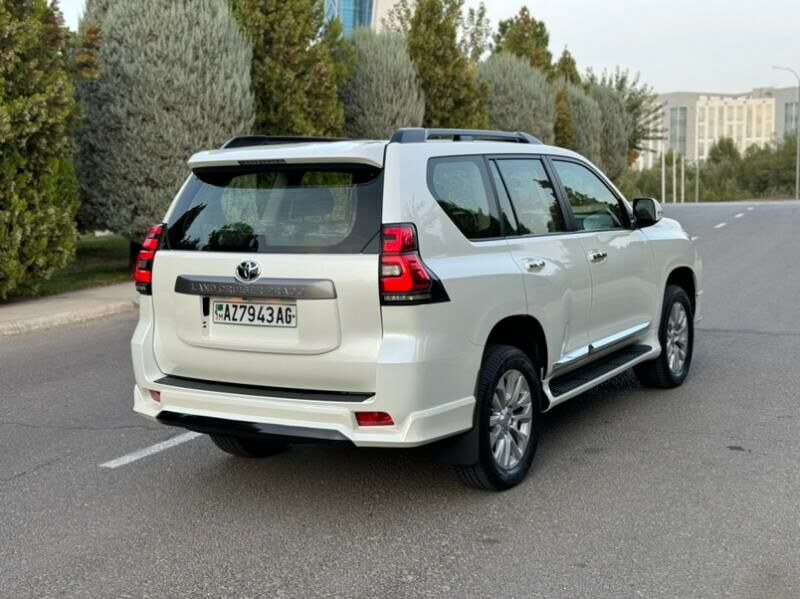 Toyota Land Cruiser Prado 2023 - 950 000 TMT - Aşgabat - img 5