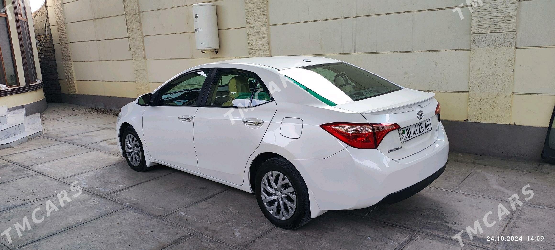 Toyota Corolla 2018 - 190 000 TMT - Aşgabat - img 3