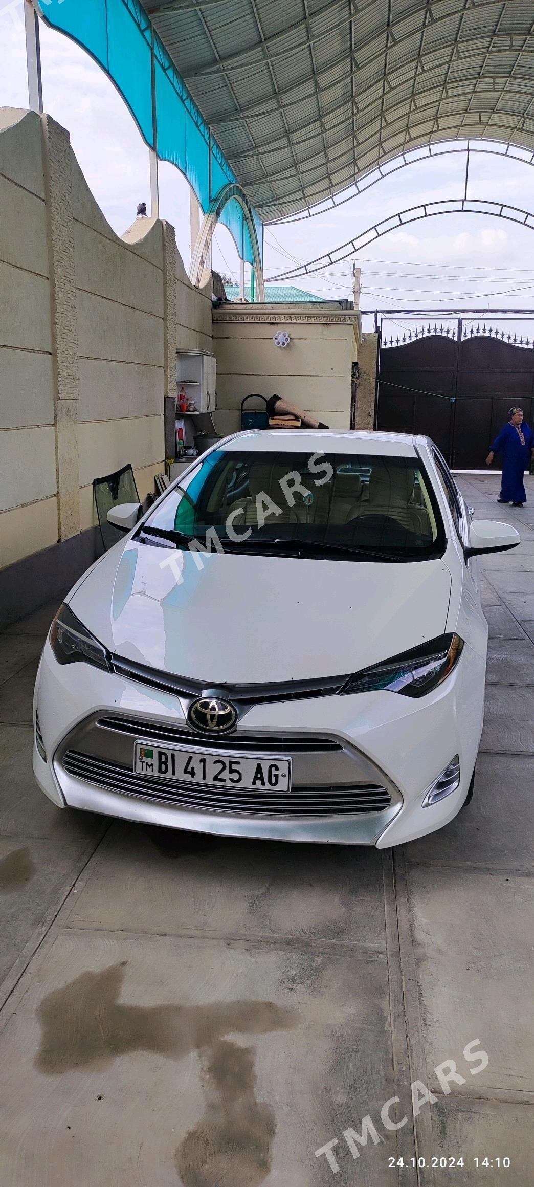 Toyota Corolla 2018 - 190 000 TMT - Aşgabat - img 7