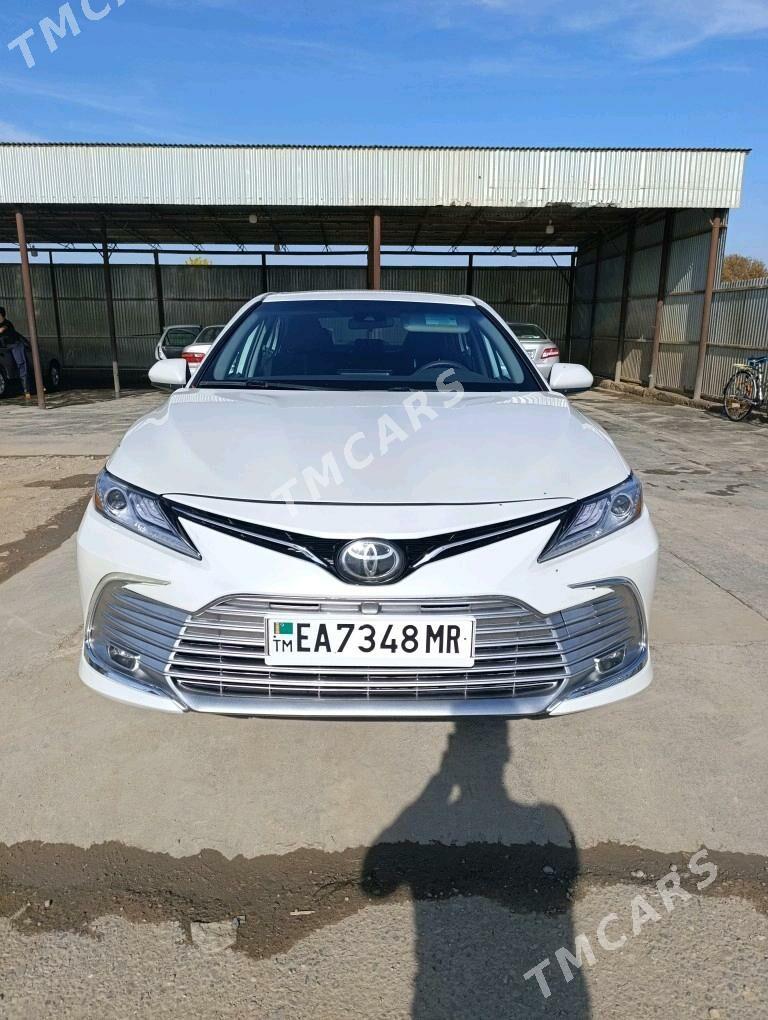 Toyota Camry 2021 - 300 000 TMT - Сакарчага - img 3