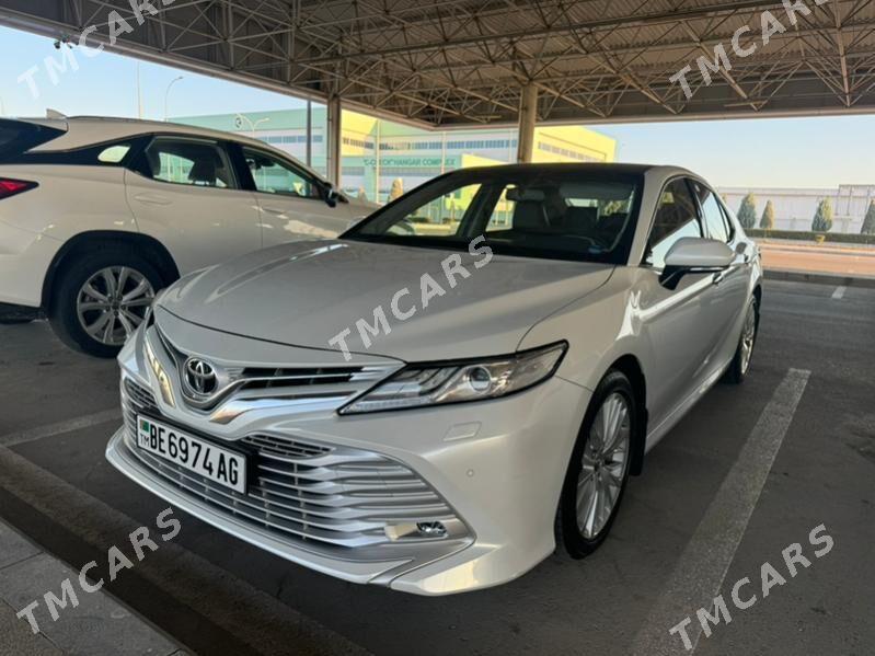 Toyota Camry 2018 - 520 000 TMT - Podwoýski köç. (Bitarap Türkmenistan şaýoly) - img 4