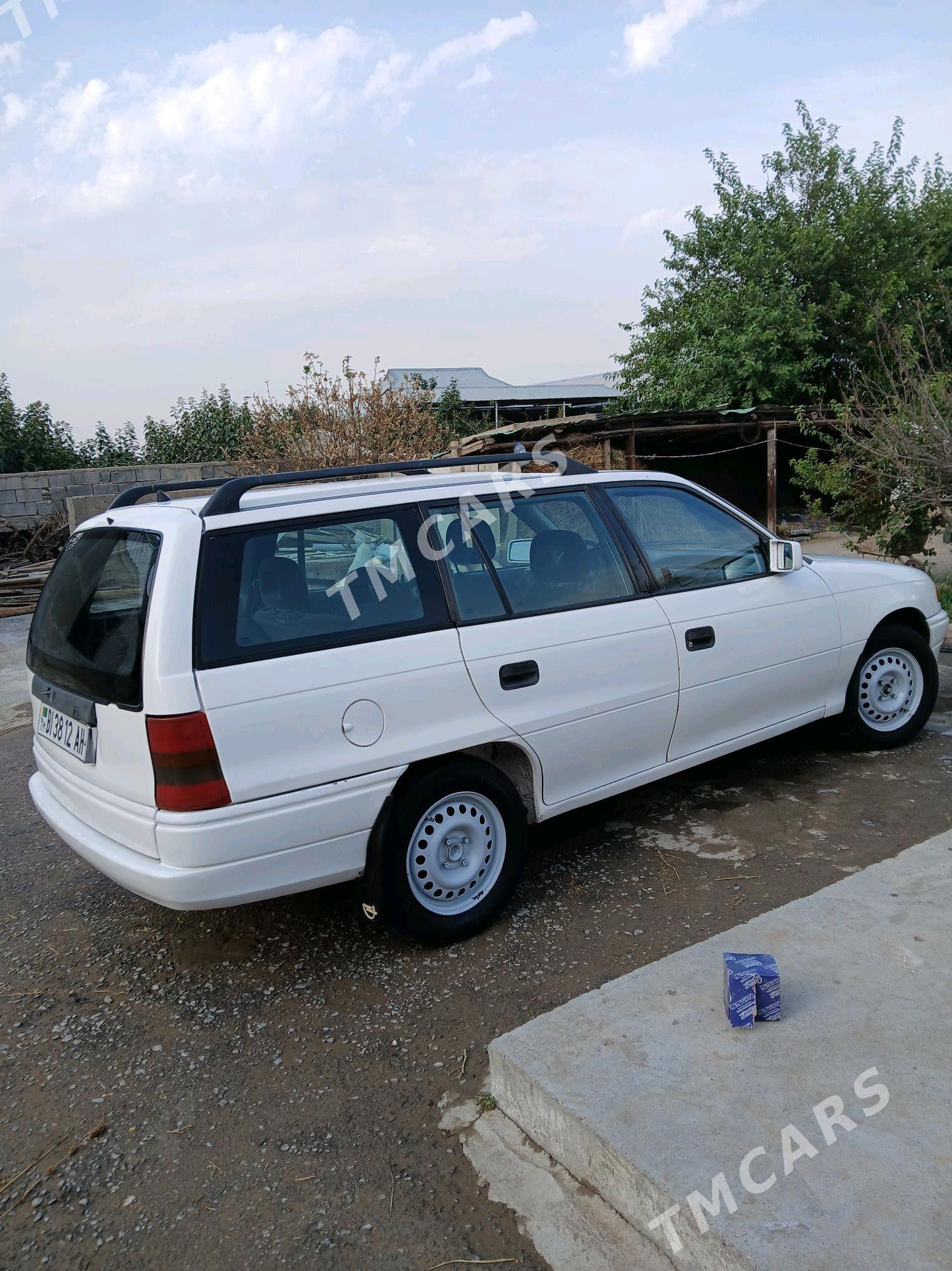 Opel Astra 1993 - 38 000 TMT - Gökdepe - img 2