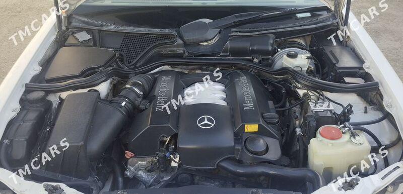 Mercedes-Benz E320 2002 - 120 000 TMT - Gumdag - img 8