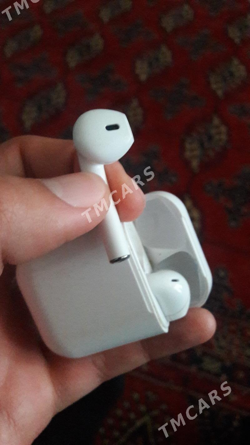 Airpods - Gurbansoltan Eje - img 2