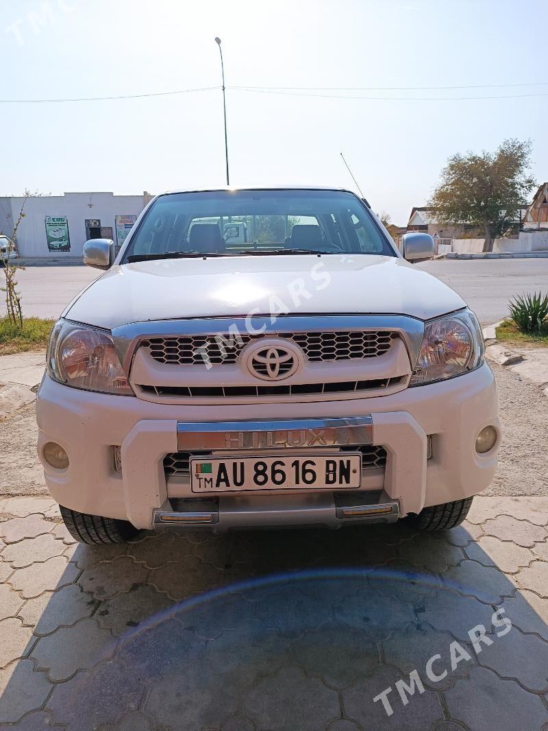 Toyota Hilux 2008 - 200 000 TMT - Балканабат - img 2