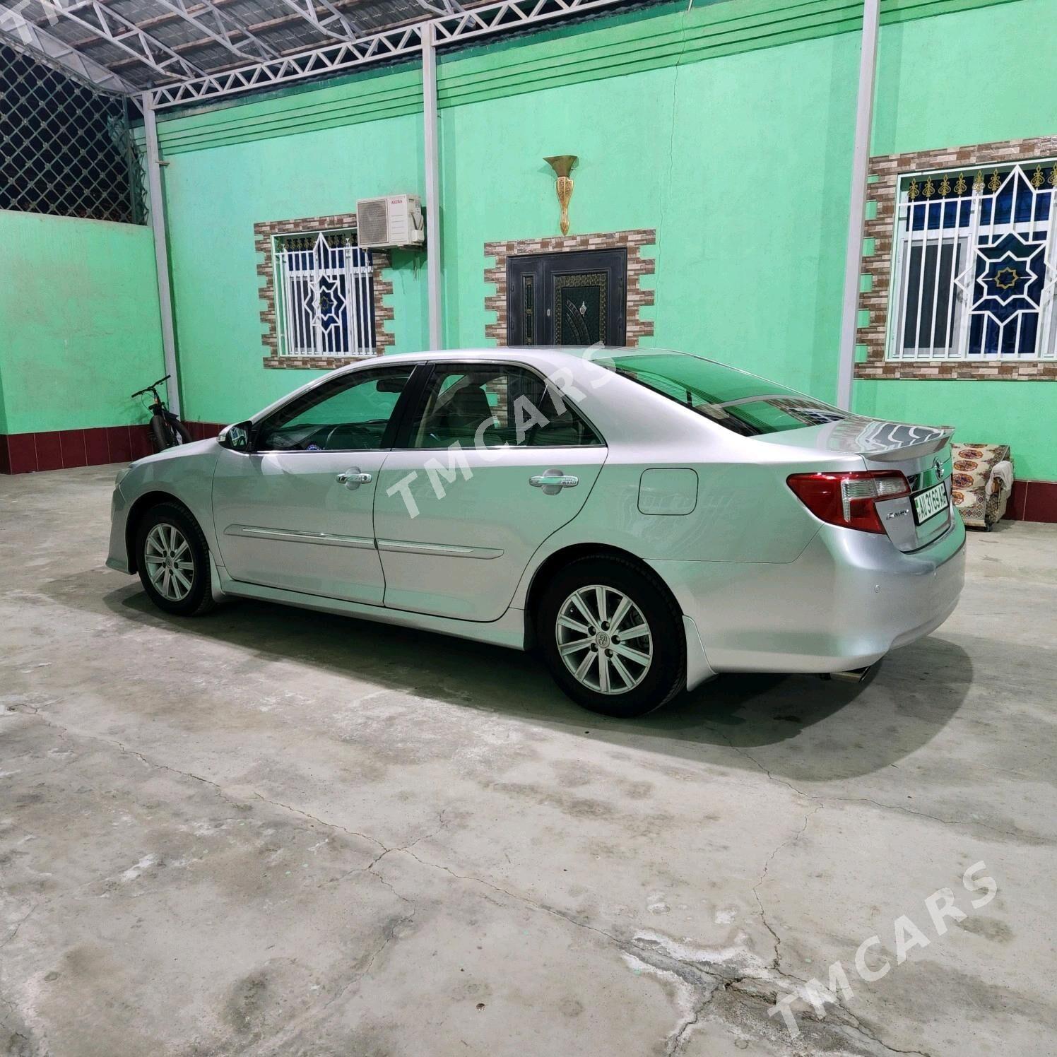 Toyota Camry 2012 - 225 000 TMT - "Алтын Асыр" Гундогар базары ( Толкучка) - img 5