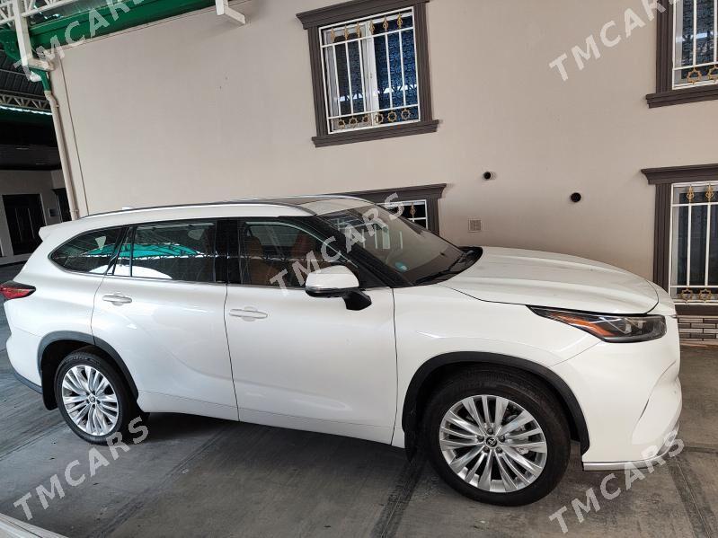 Toyota Highlander 2021 - 930 000 TMT - Гёкдепе - img 2