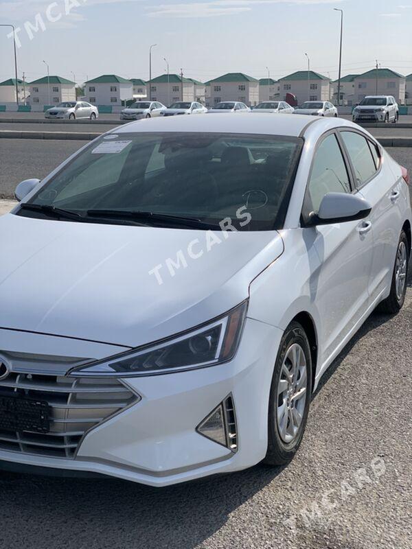 Hyundai Elantra 2019 - 240 000 TMT - Aşgabat - img 4