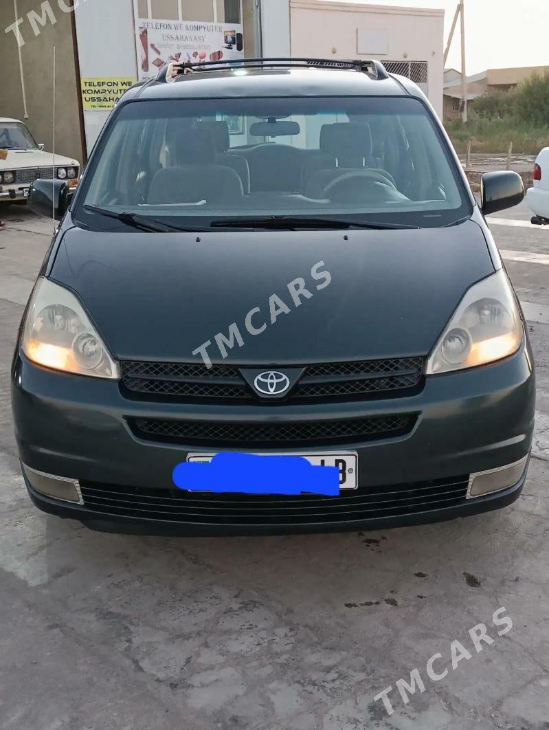 Toyota Sienna 2004 - 200 000 TMT - Dänew - img 2