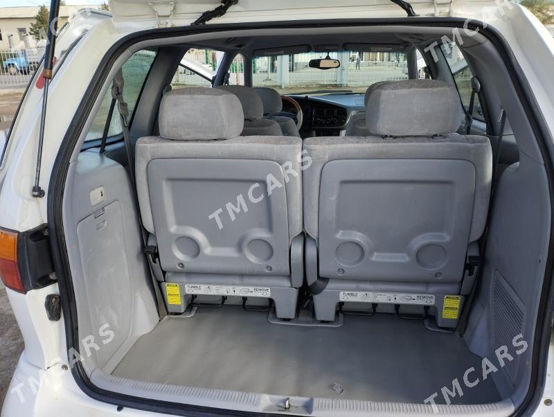 Toyota Sienna 2000 - 150 000 TMT - Мары - img 4