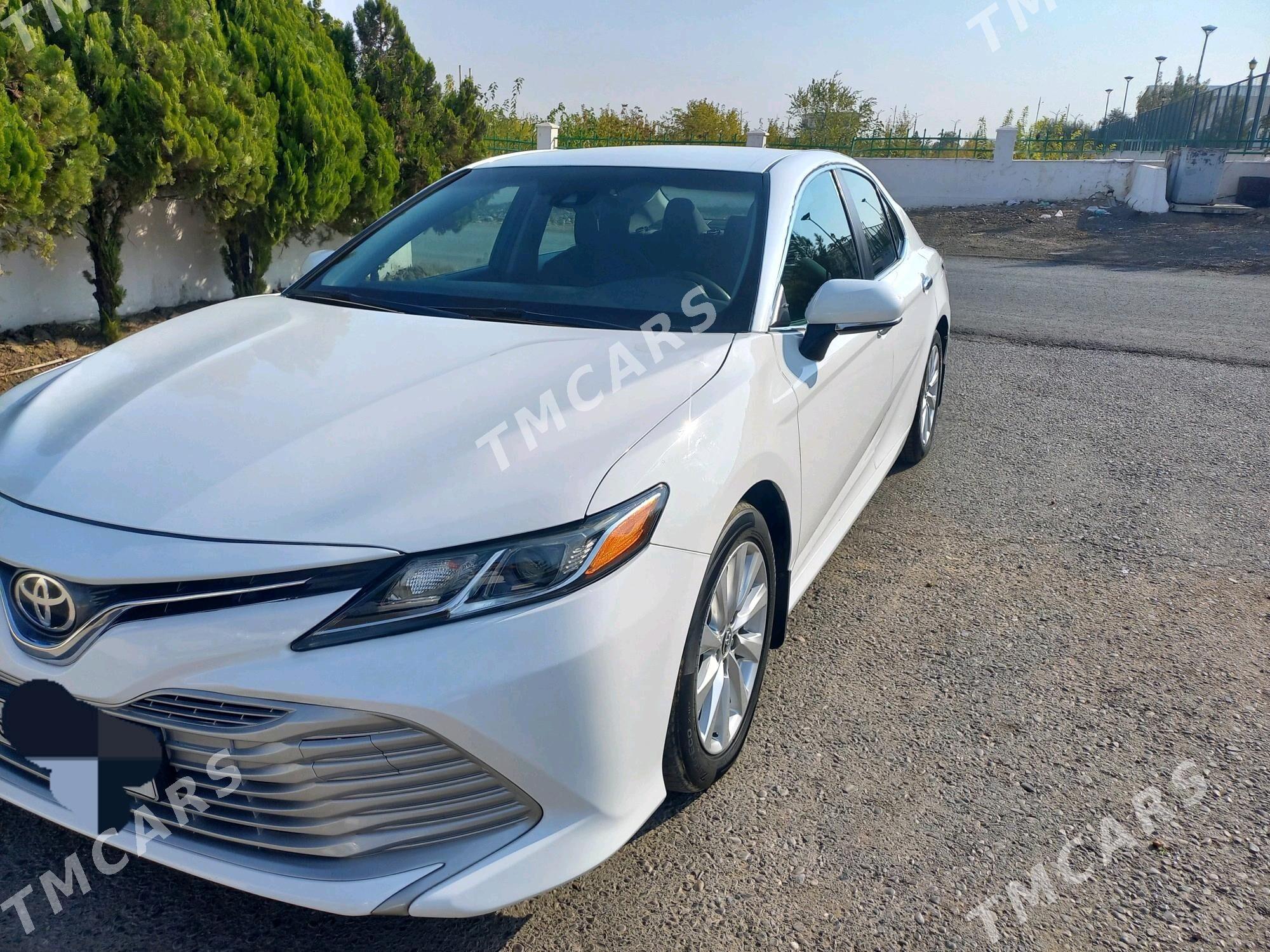 Toyota Camry 2018 - 305 000 TMT - Aşgabat - img 2