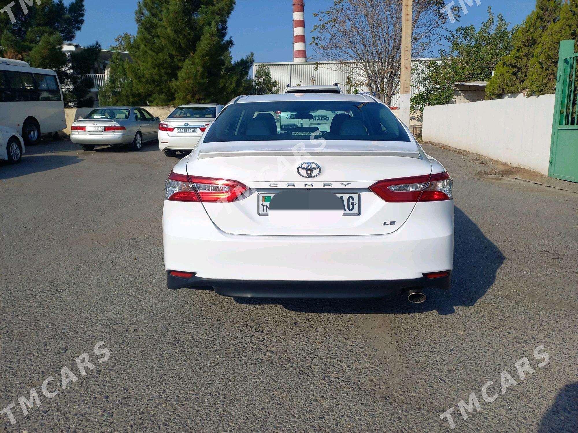 Toyota Camry 2018 - 305 000 TMT - Aşgabat - img 3