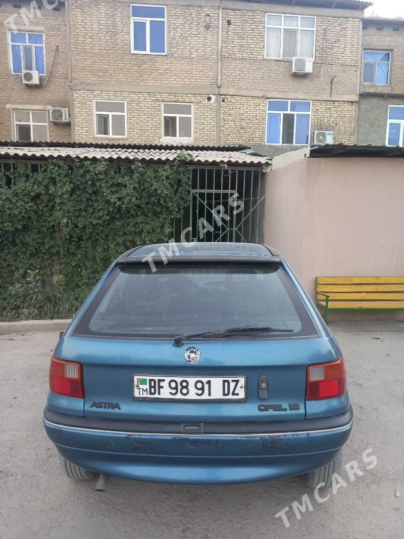 Opel Astra 1993 - 40 000 TMT - Дашогуз - img 2