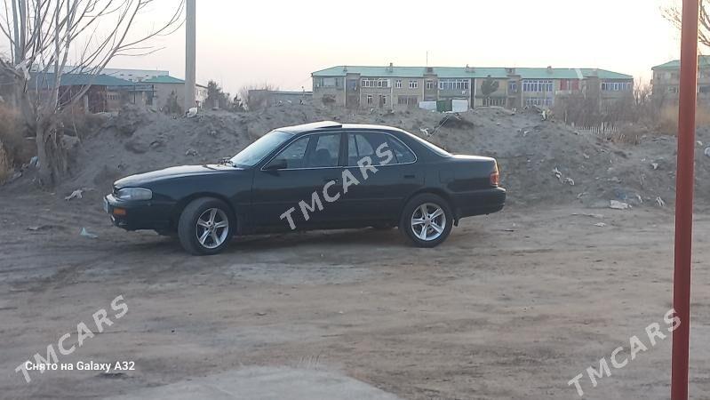 Toyota Camry 1993 - 60 000 TMT - Туркменабат - img 4