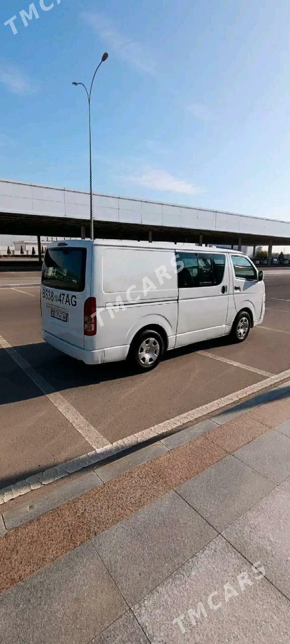 Toyota Hiace 2006 - 165 000 TMT - Ашхабад - img 2