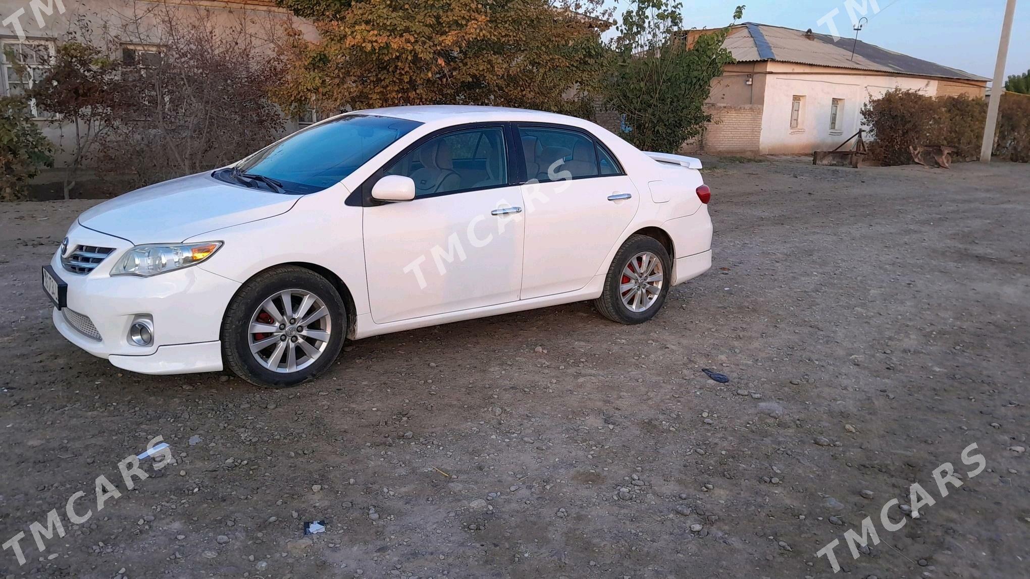 Toyota Corolla 2011 - 115 000 TMT - Саят - img 4