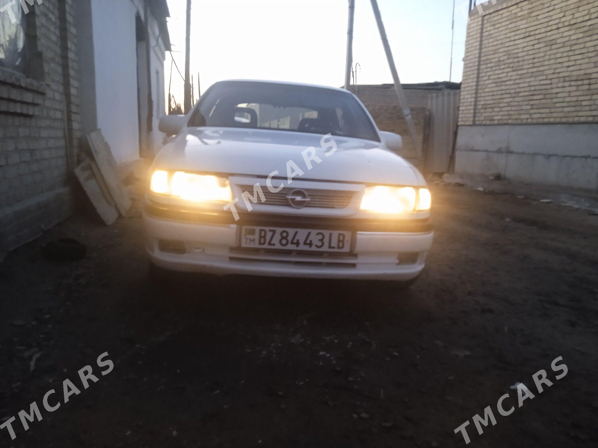 Opel Vectra 1992 - 35 000 TMT - Türkmenabat - img 2