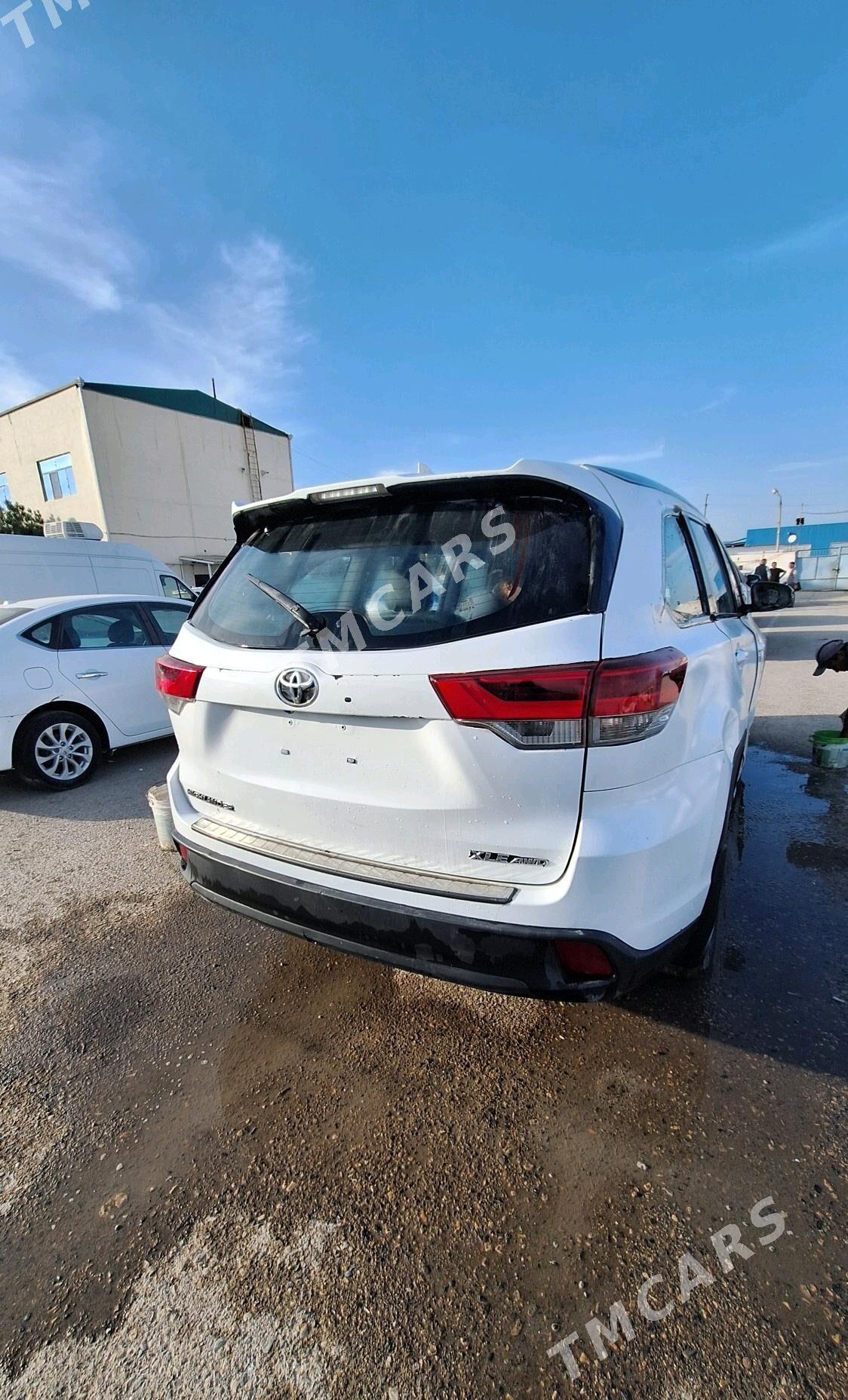 Toyota Highlander 2019 - 330 000 TMT - Mary - img 4