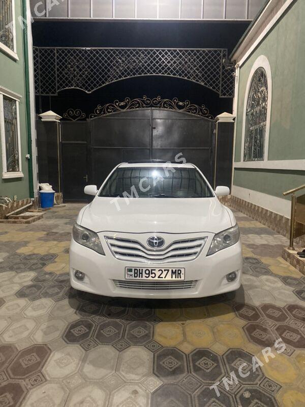 Toyota Camry 2010 - 225 000 TMT - Мары - img 8