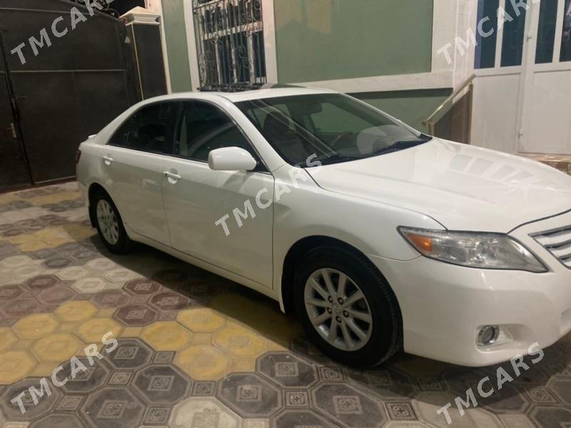 Toyota Camry 2010 - 225 000 TMT - Мары - img 2