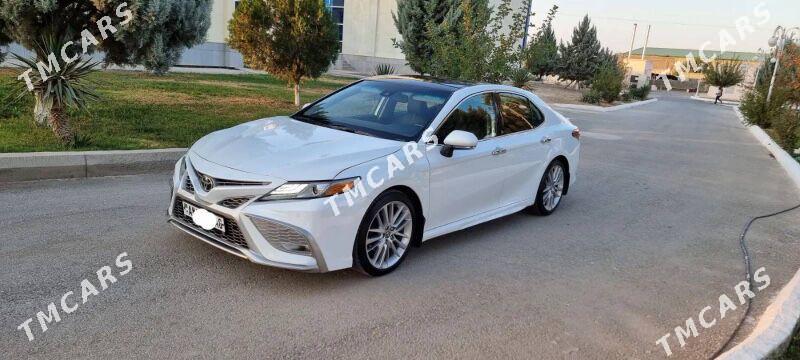 Toyota Camry 2018 - 320 000 TMT - Aşgabat - img 6