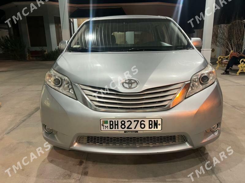 Toyota Sienna 2014 - 300 000 TMT - Balkanabat - img 3