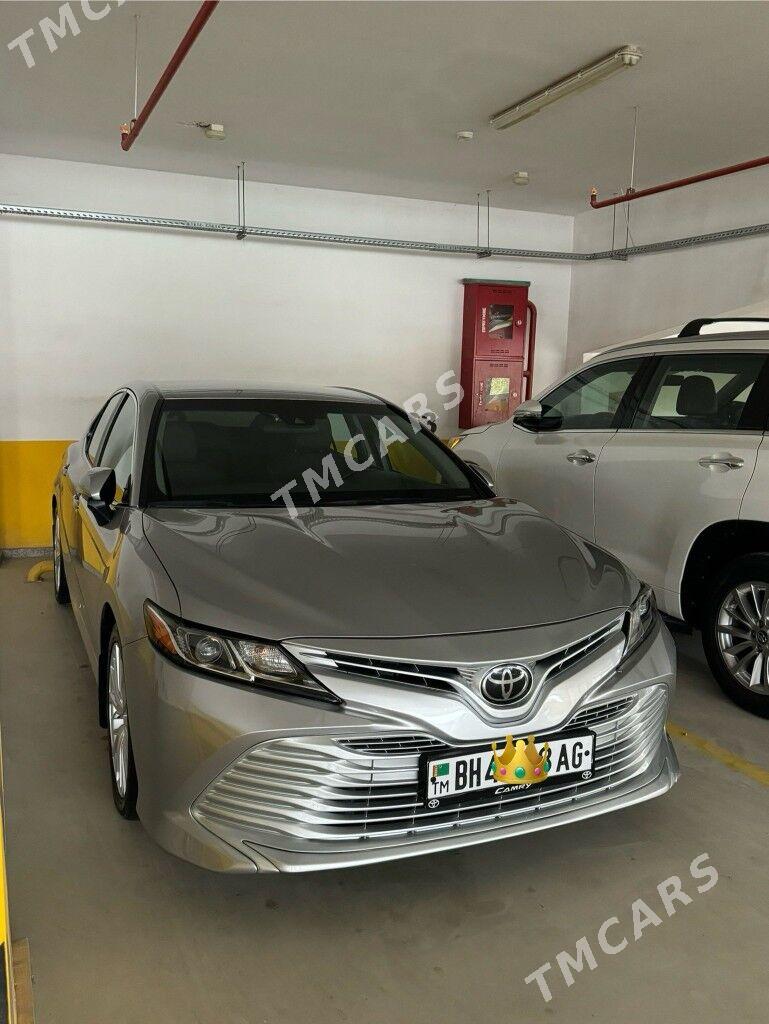 Toyota Camry 2018 - 294 000 TMT - Aşgabat - img 2