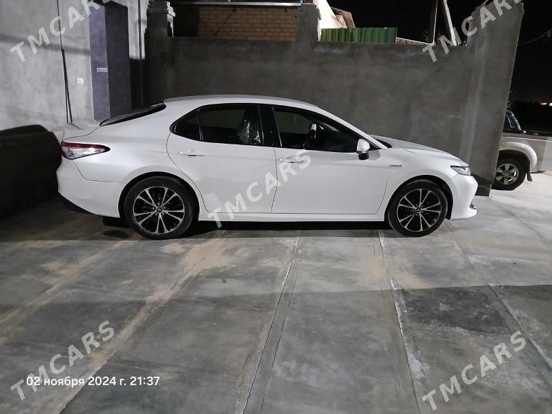 Toyota Camry Hybrid 2019 - 180 000 TMT - Farap - img 3