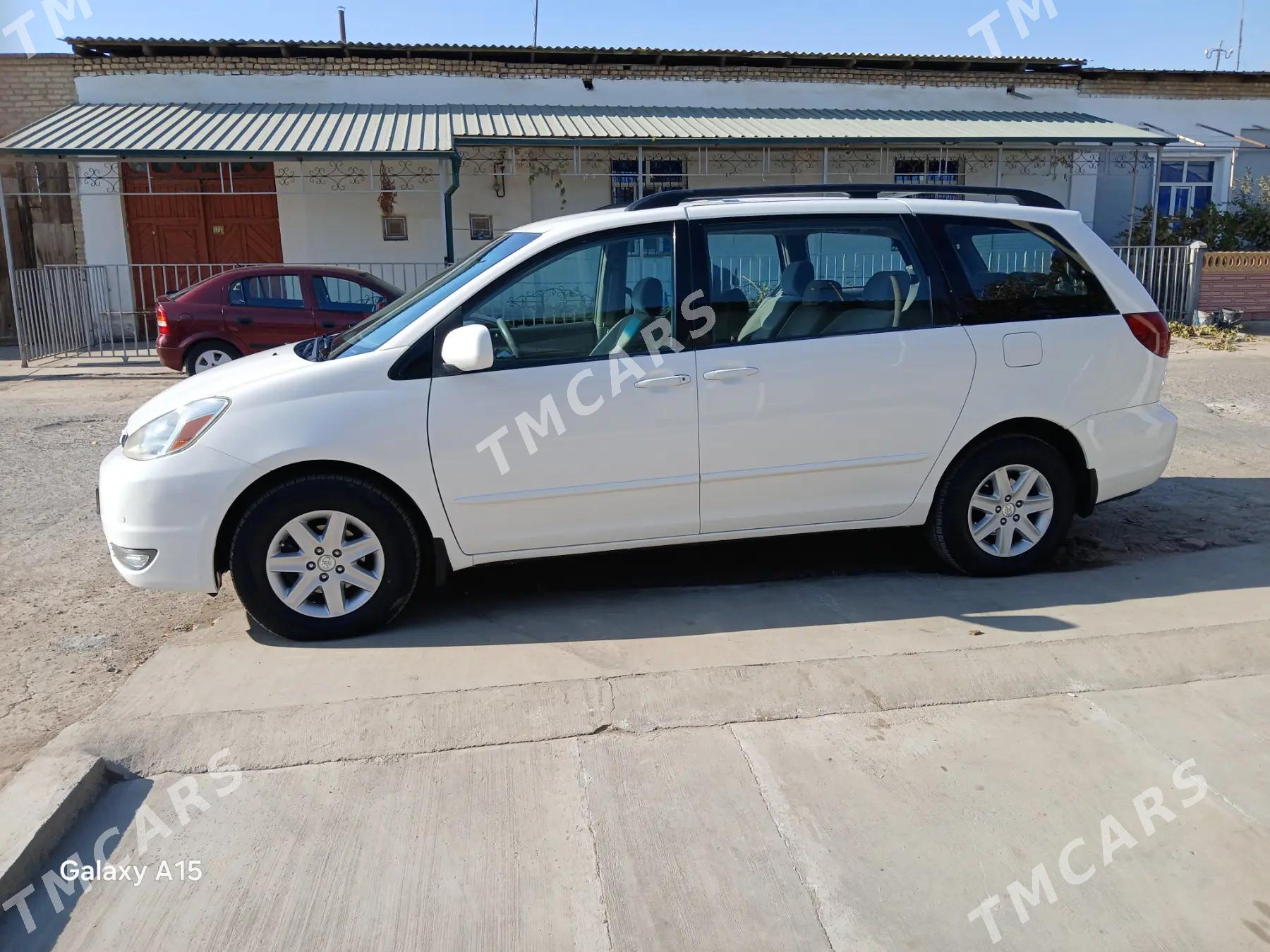 Toyota Sienna 2005 - 182 000 TMT - "Алтын Асыр" Гундогар базары ( Толкучка) - img 9