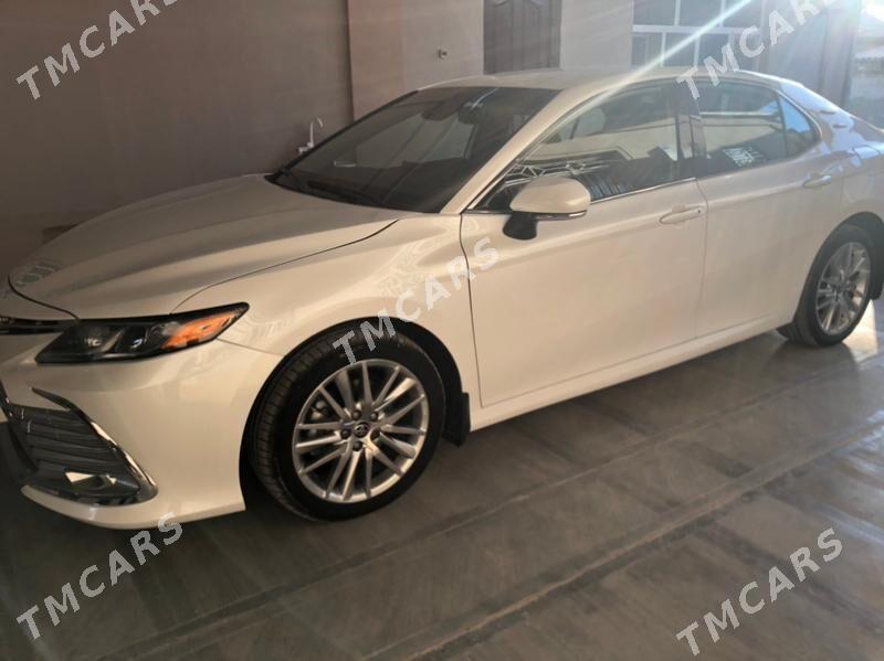 Toyota Camry 2022 - 285 000 TMT - Мары - img 5