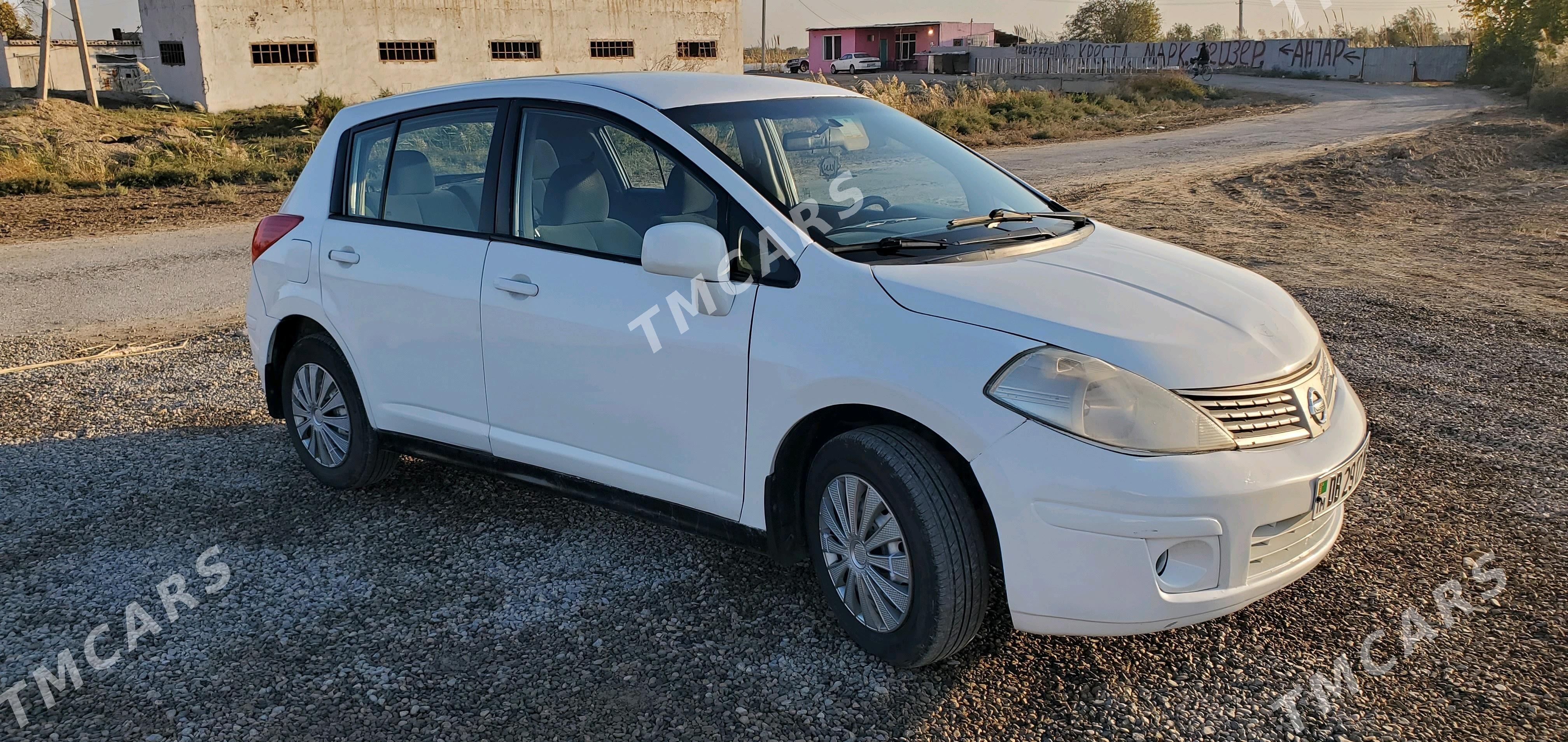 Nissan Versa 2010 - 65 000 TMT - Mary - img 5