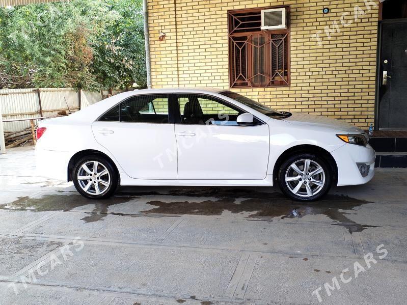 Toyota Camry 2012 - 175 000 TMT - Сакарчага - img 3