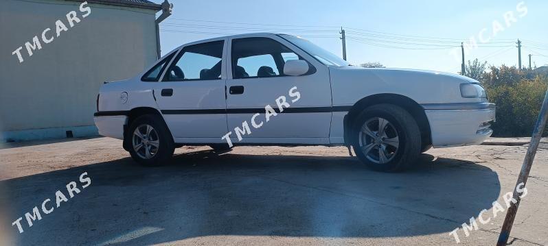 Opel Vectra 1994 - 28 000 TMT - Mary - img 3