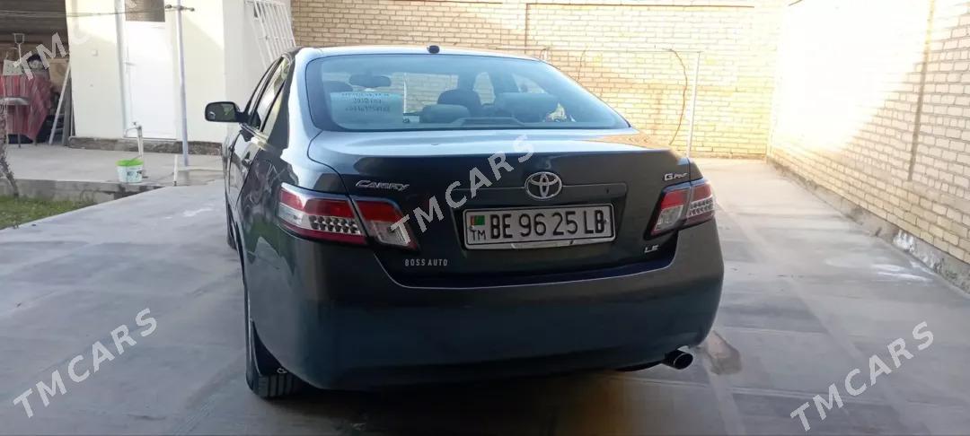 Toyota Camry 2010 - 170 000 TMT - Туркменабат - img 2