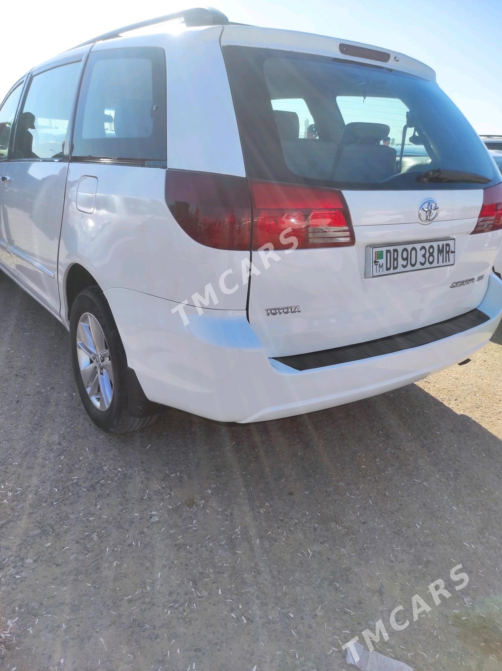 Toyota Sienna 2004 - 180 000 TMT - Векильбазар - img 9